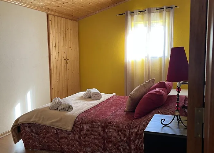 Casa Dos Pinheiros - Serra Da Estrela