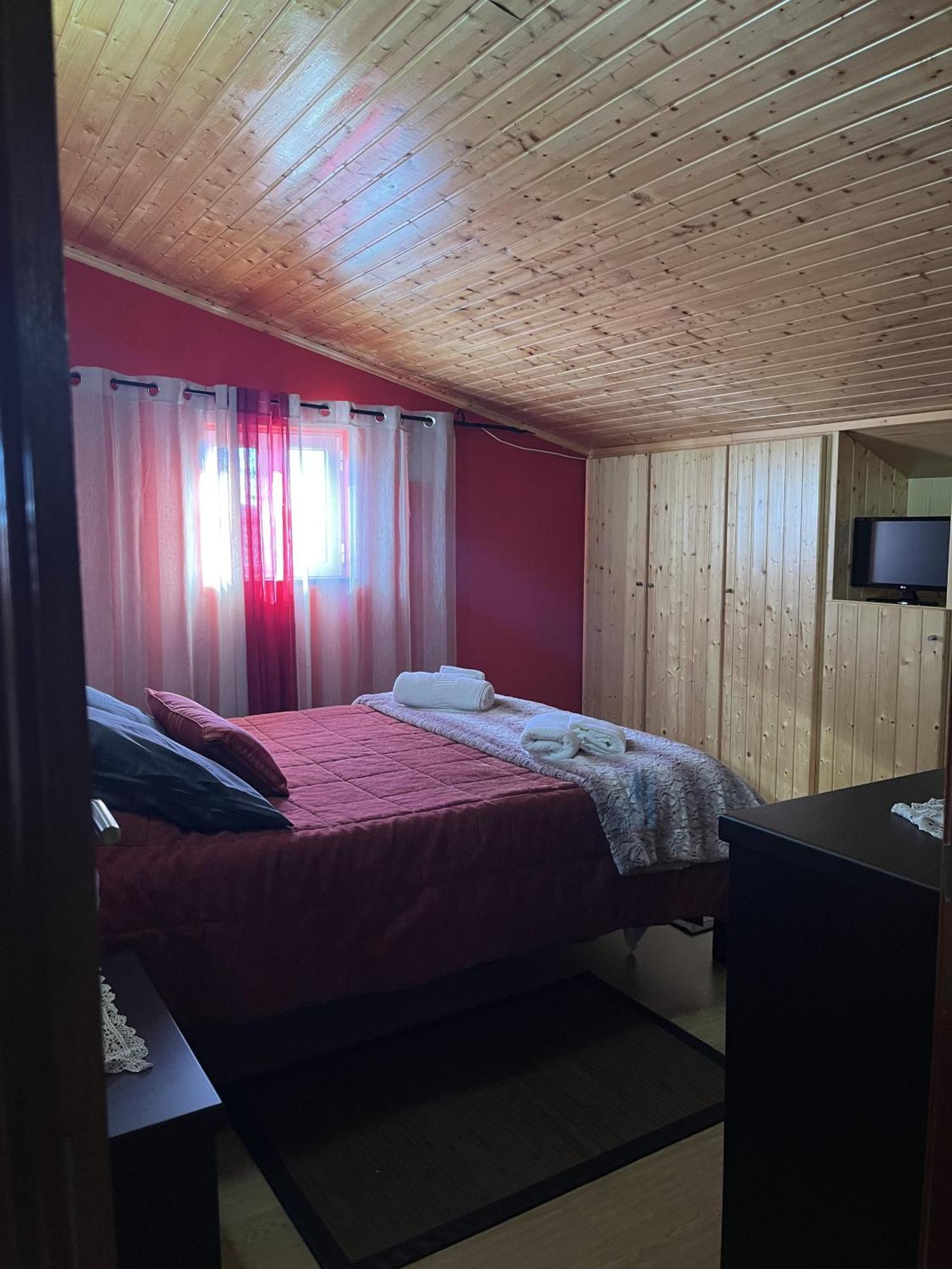 Casa Dos Pinheiros - Serra Da Estrela